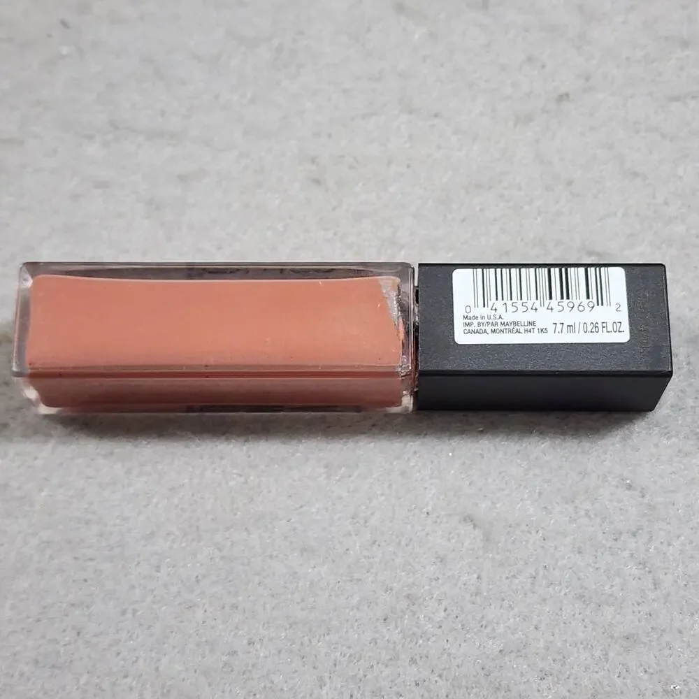 c5 NUDE THRILL Vivid Matte Liquid ColorSensational 0.26fl oz Maybelline New York